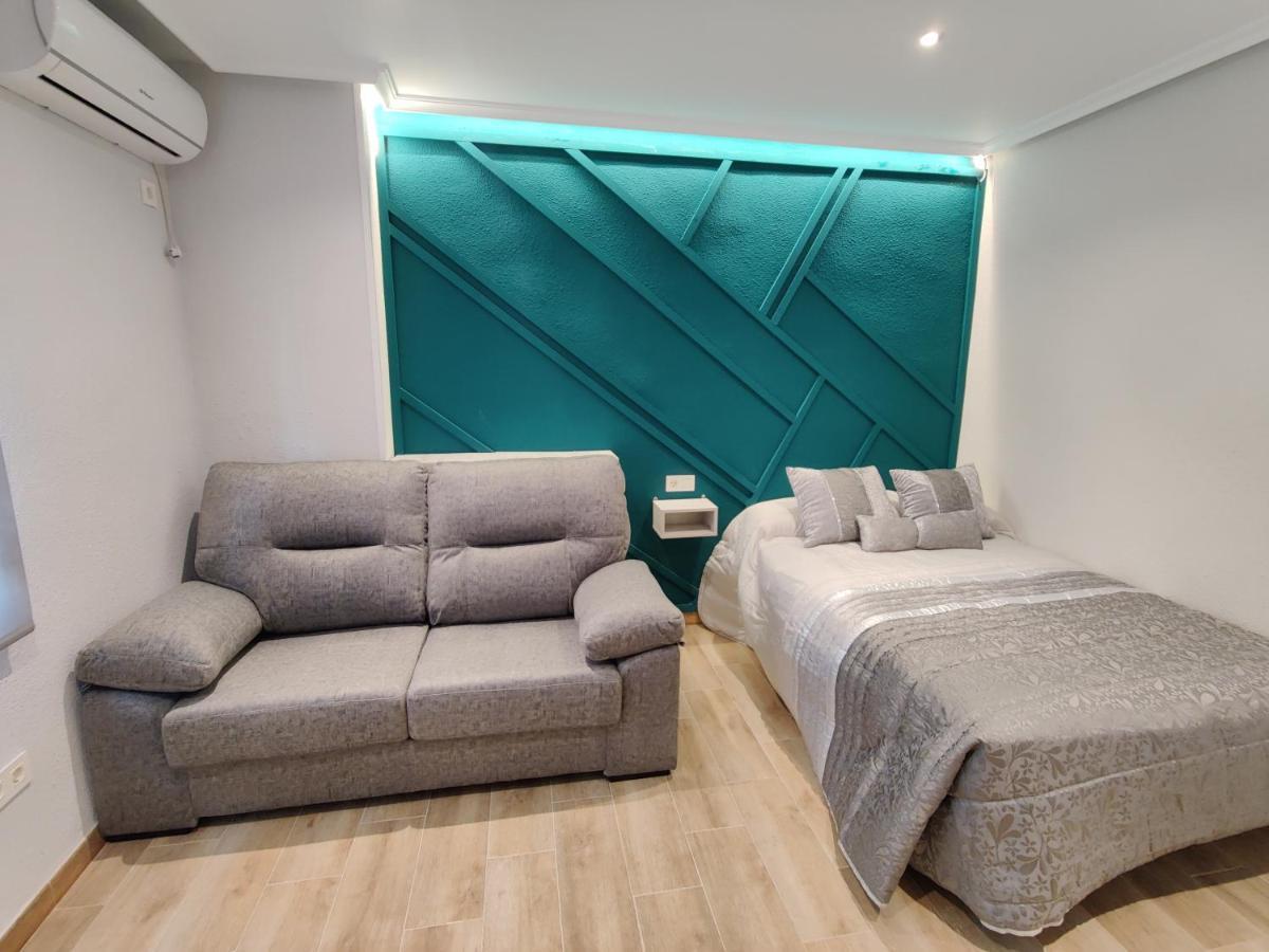 Duerme A Gusto - Tu Habitacion Acogedora En Torredonjimeno Zewnętrze zdjęcie