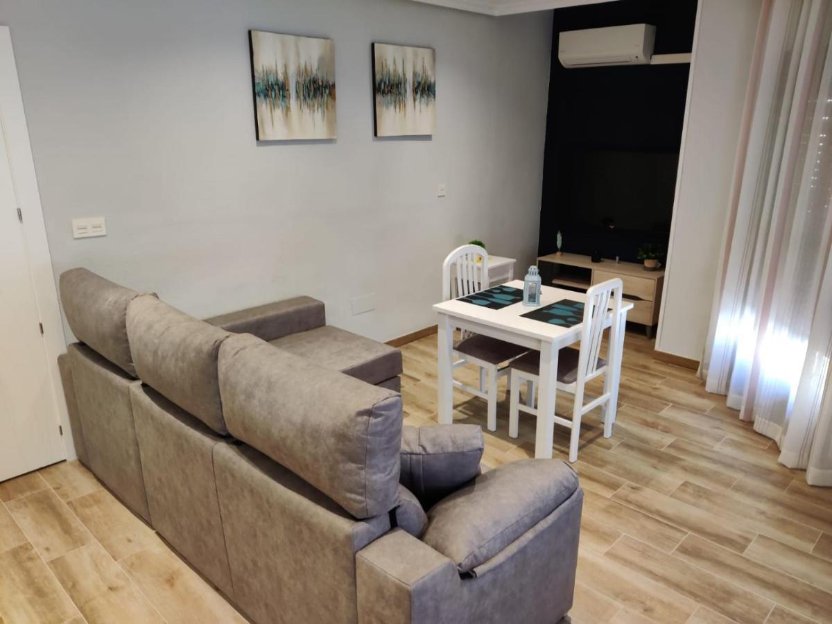 Duerme A Gusto - Tu Habitacion Acogedora En Torredonjimeno Zewnętrze zdjęcie