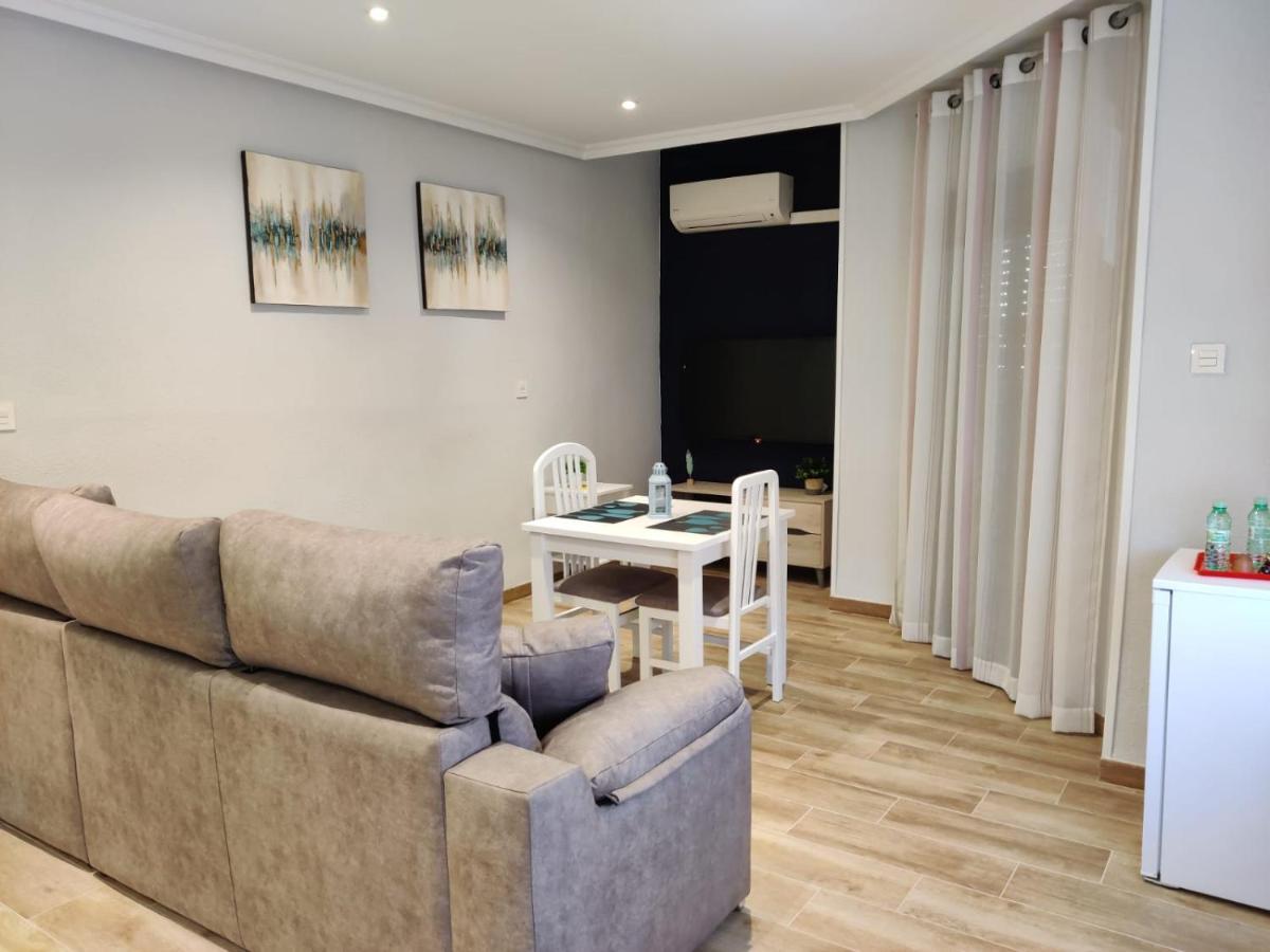 Duerme A Gusto - Tu Habitacion Acogedora En Torredonjimeno Zewnętrze zdjęcie